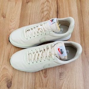 Nike Fossil Tailwind Athletic Casual Shoes  Men’s Size 7